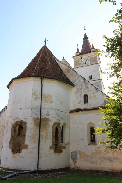 Vista Del Campanario Histórica Iglesia Fortaleza Ciudad Harman Transilvania Rumanía —  Fotos de Stock