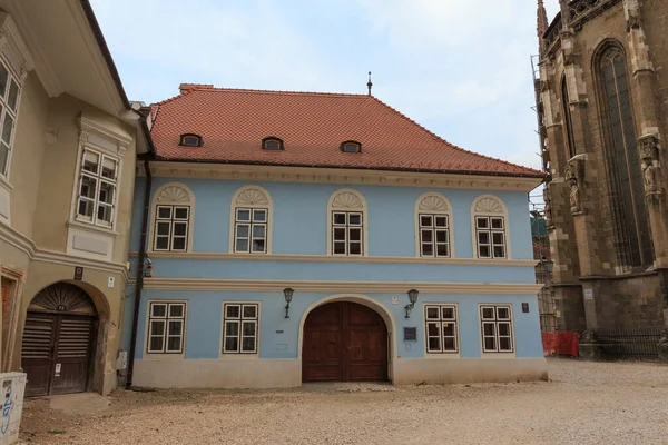 Hermoso Edificio Histórico Casco Antiguo Brasov Transilvania Rumanía — Foto de Stock