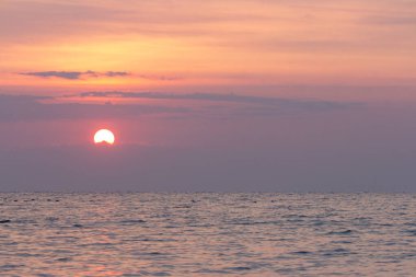 Odesa 'da Karadeniz üzerinde güzel bir şafak. Ukrayna