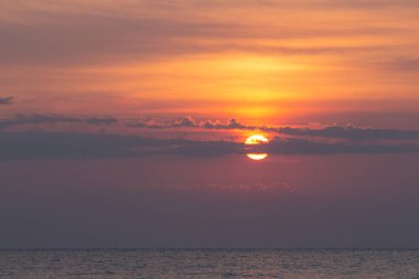 Odesa 'da Karadeniz üzerinde güzel bir şafak. Ukrayna