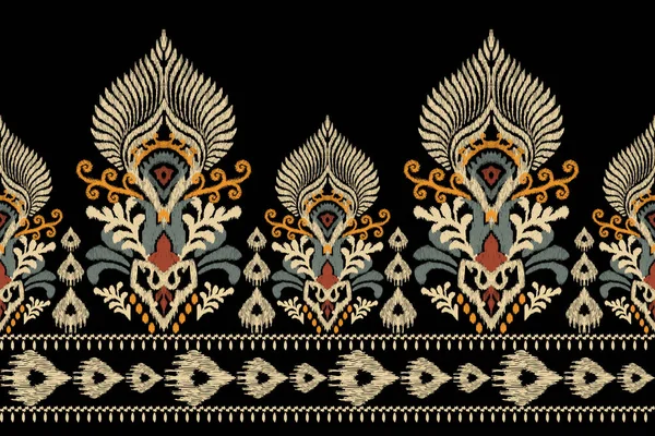 白花绣花绣花在黑色的背景上 白花绣花在东方的传统 阿兹特克风格的抽象矢量插图 印刷品的设计 — 图库矢量图片