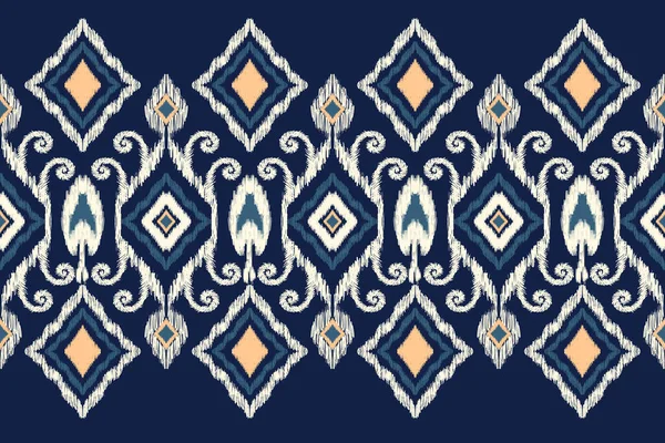 ネイビーブルーの背景にアフリカのイカットの花ペイズリー刺繍 イカットの民族的な東洋のパターンの伝統 アステカスタイル抽象的なベクトルイラスト — ストックベクタ