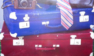 Eski bavullar. Eski klasik seyahat deri bavulları. 