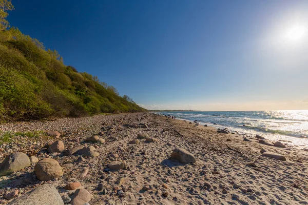 Pôr Sol Praia Solitária Mar Baltico — Fotografia de Stock