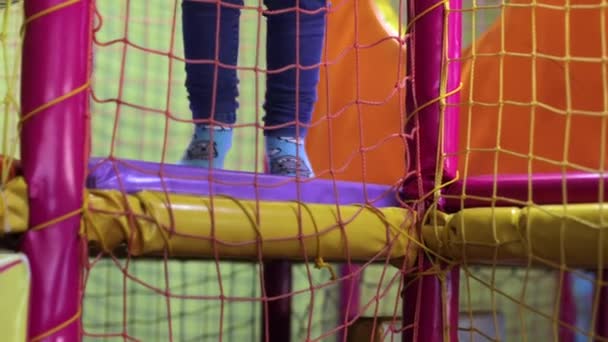 Sala Juegos Jardín Infantes Una Habitación Para Niños Una Niñita — Vídeos de Stock