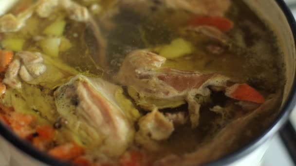 Supa Este Gătită Într Cratiţă Fel Mâncare Grasă Este Pregătită — Videoclip de stoc