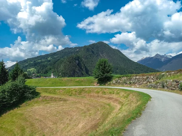 Bellissimo Paesaggio Arzl Austria — Foto Stock