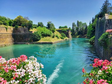 Peschiera del Garda 'nın güzel manzarası 