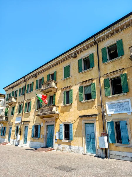 Ayuntamiento Peschiera Del Garda — Foto de Stock
