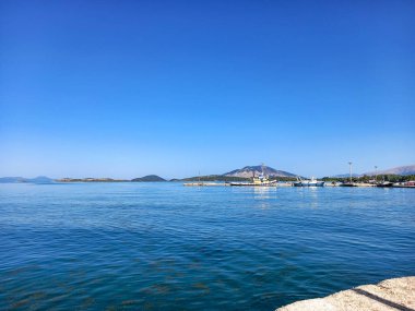 İyon Denizi 'ndeki Igoumenitsa Körfezi. 