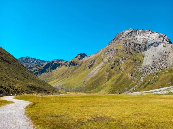 Wandern Alpental — Stockfoto