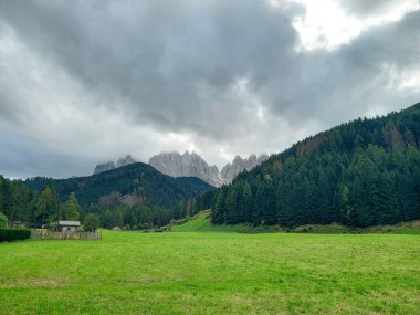 Eğlence Vadisi ve Dolomitler 