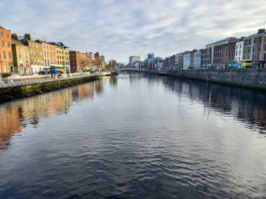 Dublin 'deki Liffey Nehri. 