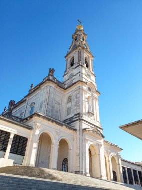 Fatima 'nın Hanımı Meryem Ana' nın Sığınağı Bazilikası 