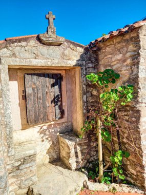 Francisco ve Jacinta 'nın Fatima' daki evinin penceresi. 