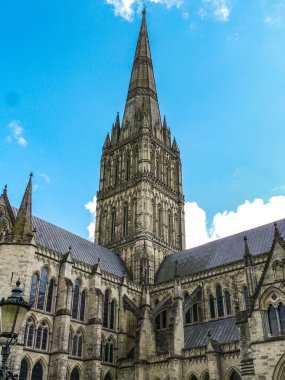 Eski ünlü ortaçağ Salisbury Katedrali 