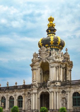 Dresden 'deki Zwinger' ın güzel mimarisi 