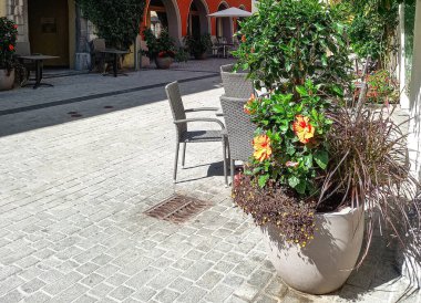 Bludenz 'de güzel bir cadde (Avusturya)