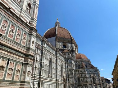 Hiçbir izleyici Santa Maria del Fiore Katedrali 'nin mimari başyapıtının eşsiz güzelliğine hayran olmaktan bıkmayacak..