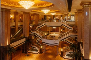 Abu Dabi, Birleşik Arap Emirlikleri - 27 Nisan 2024 Emirates Palace Hotel, Emirates Sarayı Abu Dabi, BAE 'deki en lüks ve en pahalı oteldir..