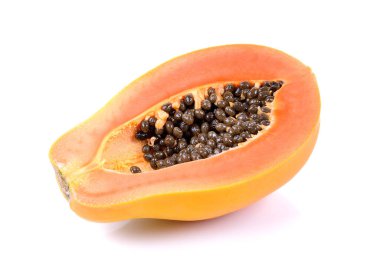 Beyaz arkaplanda papaya