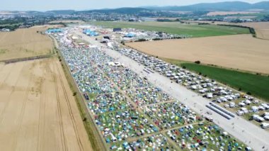 Pohoda, Slovakya 'da 1997 yılında Trencin' de düzenlenen açık hava yaz müzik festivali. Yılda düzenlenen en büyük Slovakya müzik etkinliği. Mevcut yer Trencin Havalimanı. Festival.