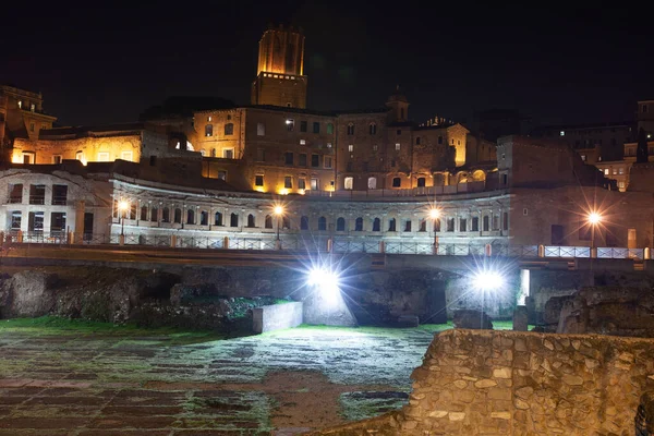 Rom Italien Ruiner Den Gamla Staden Natten Med Bakgrundsbelysning — Stockfoto