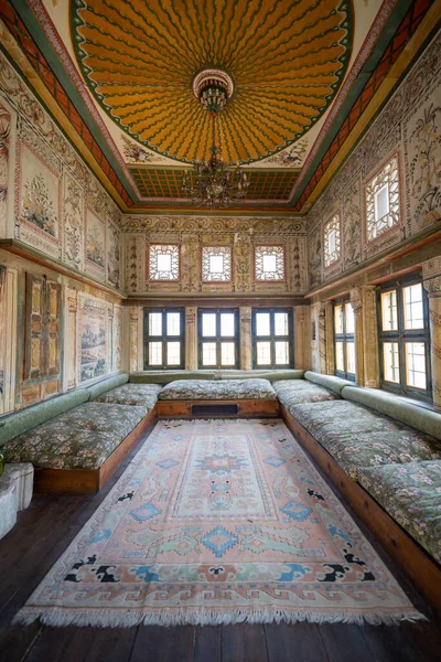 Türk geleneksel içişleri odası