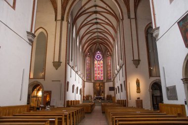 Wroclaw 'daki Katolik katedralinin güzel iç mekanı