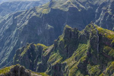 Portekiz 'in Madeira adasındaki güzel dağ manzarası