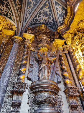 Portekiz 'deki Madeira adasında kilise içi.