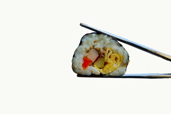 Kimbap Eller Gimbap Koreansk Roll Gimbap Kimbob Tillverkad Ångkokt Vitt — Stockfoto
