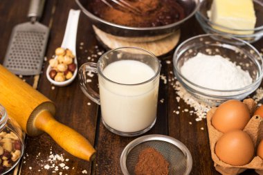 Fırın ürünlerinin hazırlanması için gerekli malzemeler