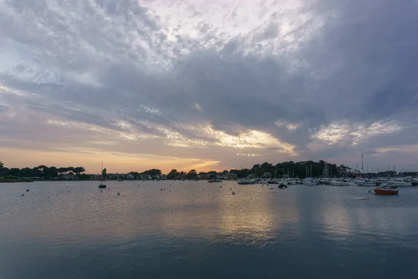 Baie Sainte Anne Med Hamn Full Segelbåtar Ploumanach Vid Sunset — Stockfoto