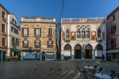 Venedik, Veneto, İtalya 'daki Teatro Italia binasının şehir manzarası