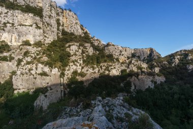 Oriented Nature Reserve Cavagrande del Cassibile, Syracuse, Sicilya, İtalya 'da güzel bir kanyon.