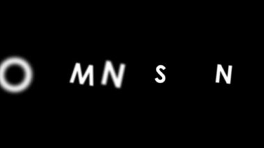 Yakında Metin Başlığı Sinematik Canlandırma Yakınlaştırması ve Rastgele Etki ve Görüntü siyah renk arkaplanı üzerinde