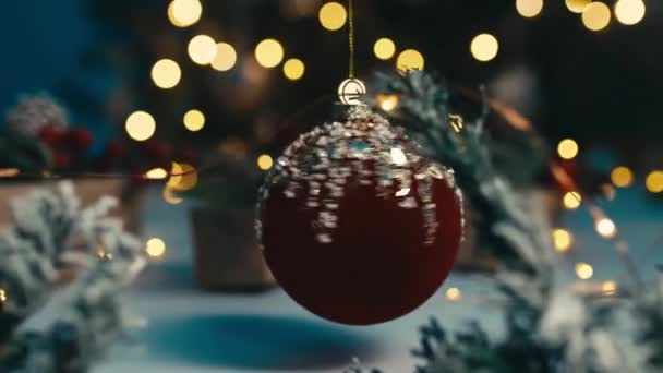 Close Van Kerstmis Bal — Stockvideo