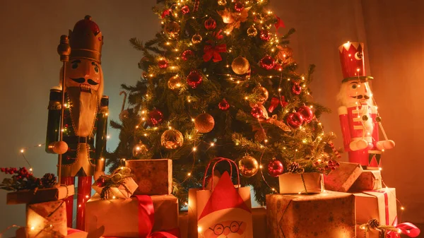 Primo Piano Dell Albero Natale Casa — Foto Stock