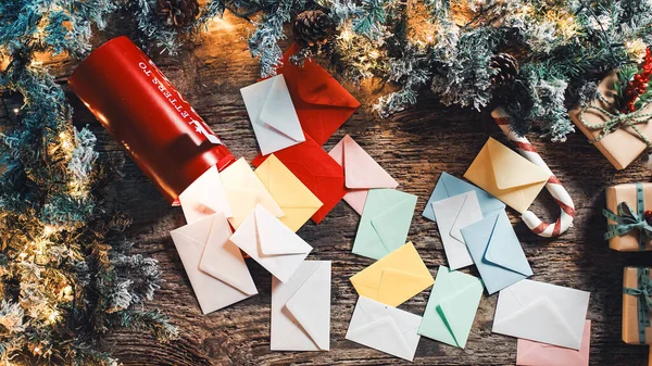 Santa Claus Opens Mailbox — Stock Photo, Image