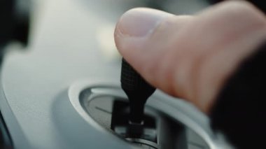 Bir İHA uzaktan kumandasını kapat 