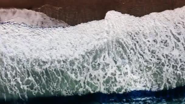 Аерофотозйомка Аварії Океанських Хвиль — стокове відео