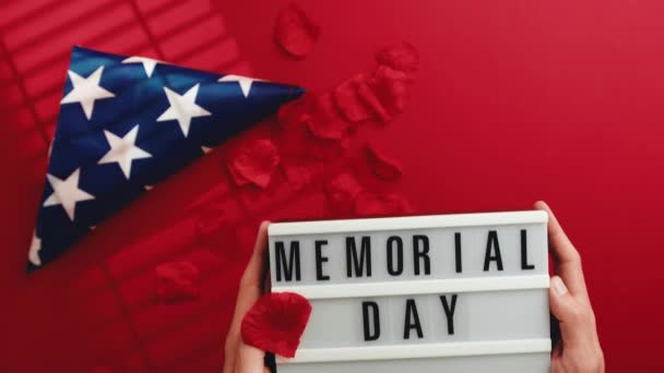 Segurando Memorial Day Sing — Vídeo de Stock