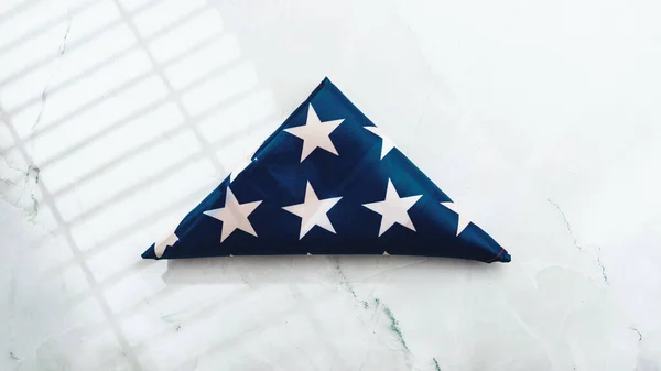 Usa Zászló Hajtogatott Egy Háromszög — Stock Fotó