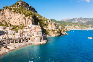 Atrani Sahili 'nin Havadan Görünümü