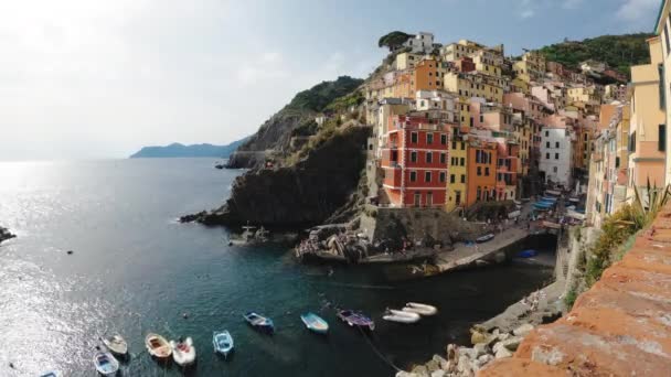 Wybrzeże Riomaggiore Włoskie Miasto Cinque Terre — Wideo stockowe