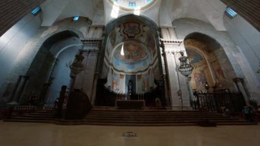 Tarihi bir İtalyan Kilisesi 'nin mimari yapısı. 