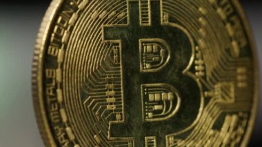 Bir Bitcoin Arkasında Işık Taşıma . 