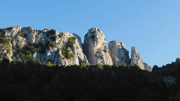 Kalliovuori Dolomiittia Alkuperää — kuvapankkivalokuva