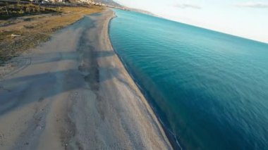 Sahil ve Deniz Suyu Bölüşme Hattı .